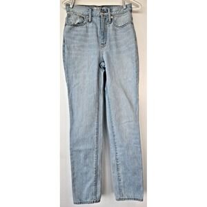 Madewell 90s Straight Jeans Womens Size 2 Blue Light Wash Denim Distressed